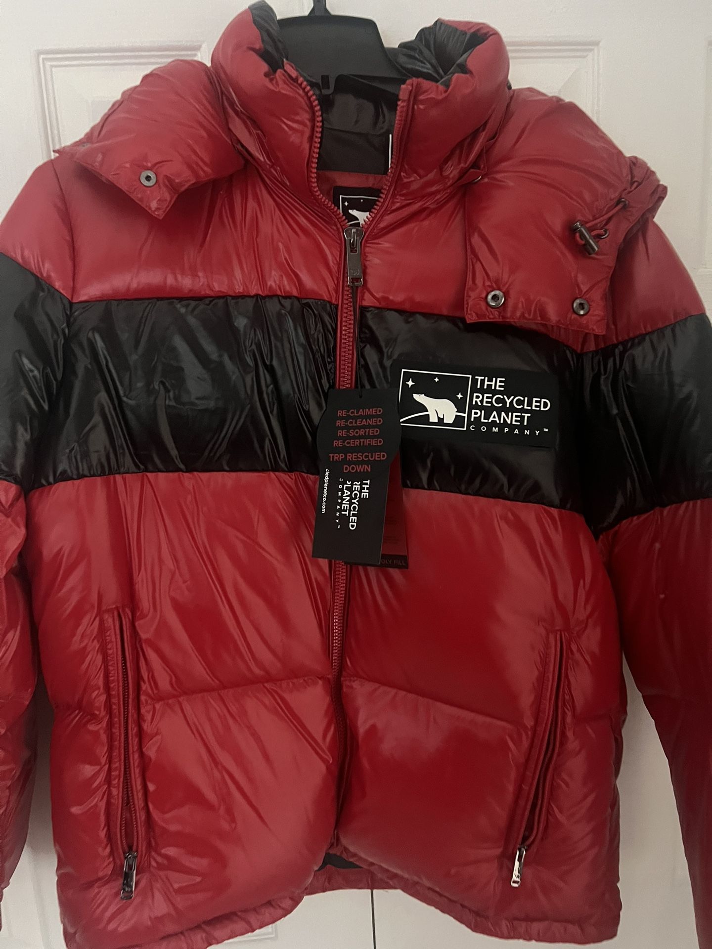 The Recycled planet Puffer Jacket With Detachable Hoodie