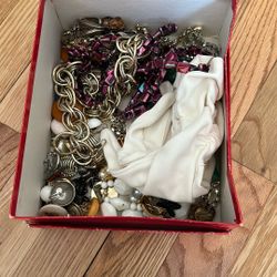 Vintage Costume Jewelry