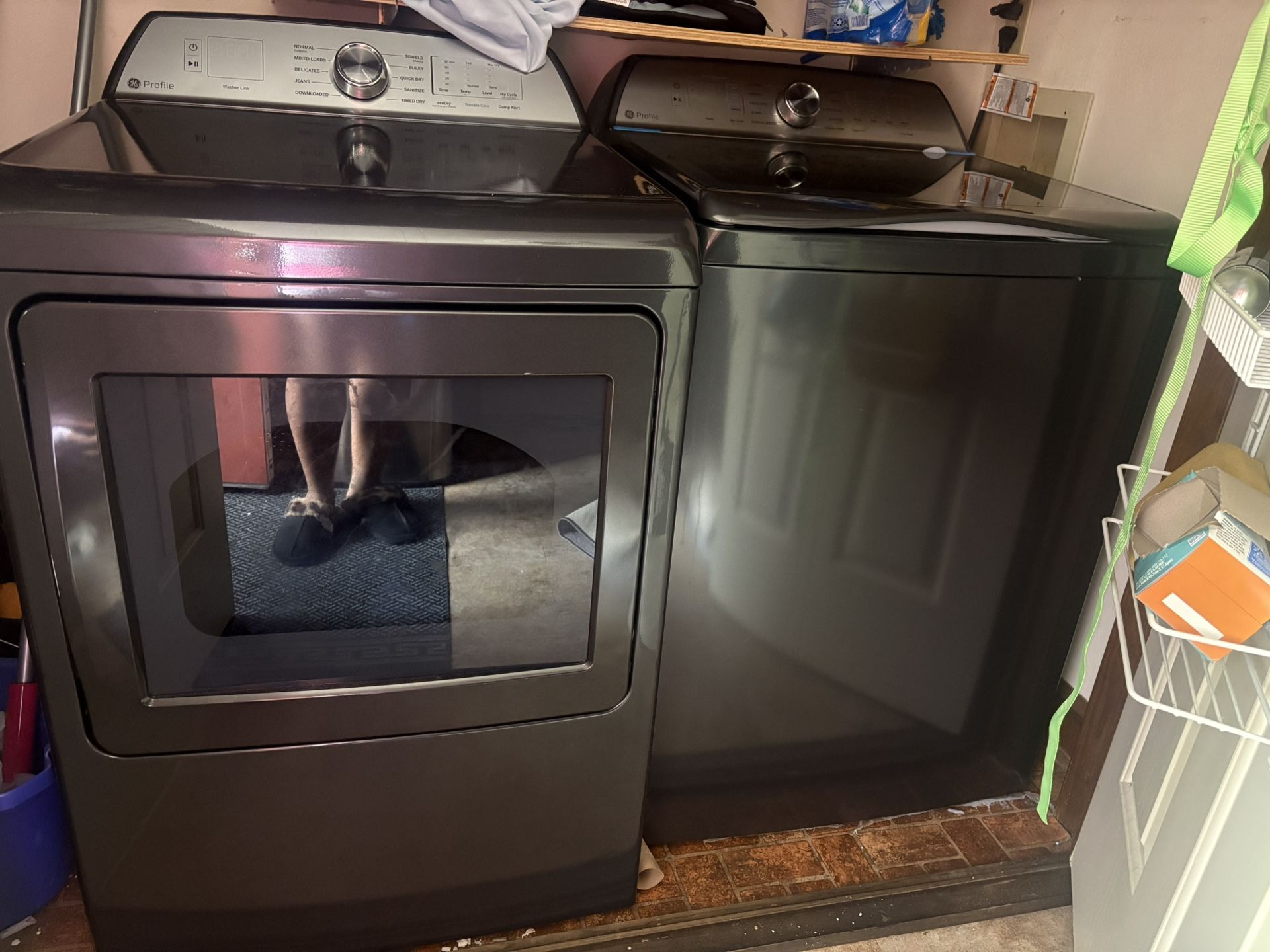 GE Washer & Dryer Set