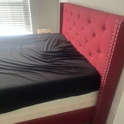 Queen size Bed