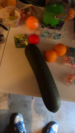Squishy Jumbo Pickle