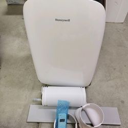 Honeywell 12,000 BTU portable air conditioner AC
