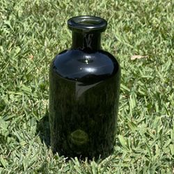 Decorative Vase—Dark Olive Green 🏺💚
