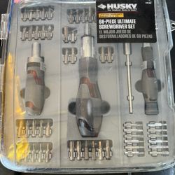 HUSKY 68 Piece ULTIMATE SCREW DRIVER SET