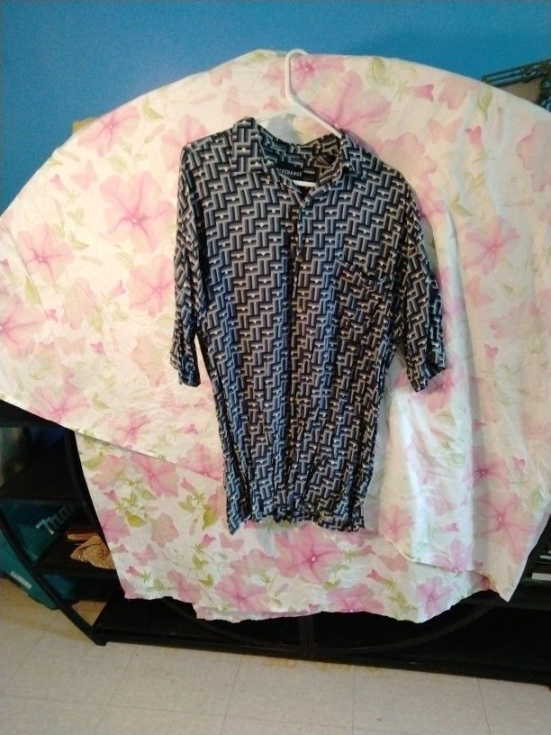 Men's L Button down Shirt