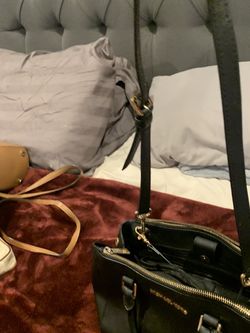 Michael Kors Black Purse Also Crossbody
