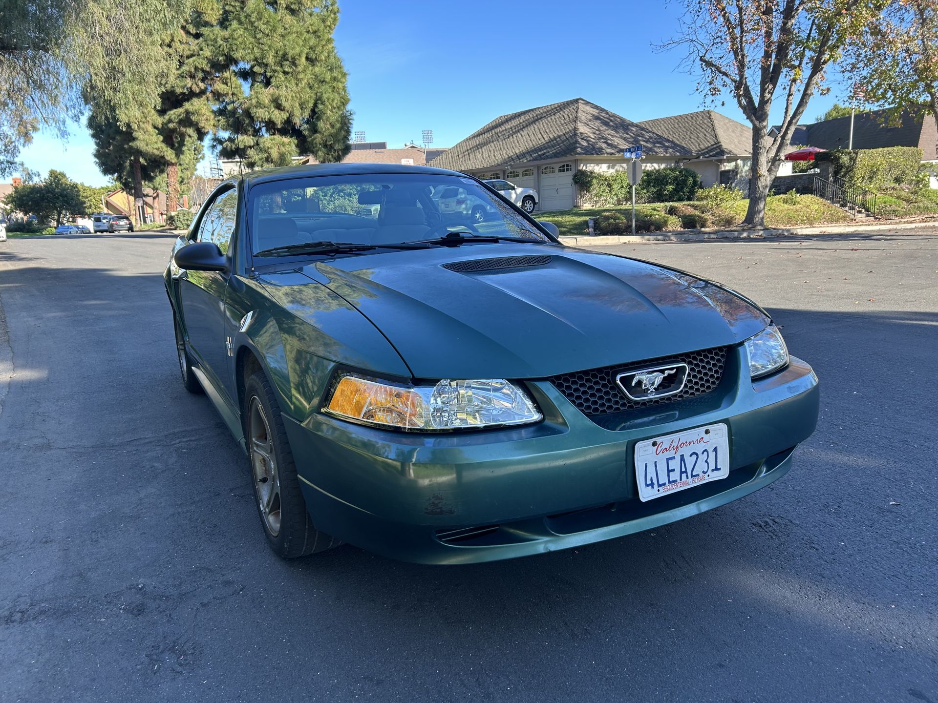 2000 Ford Mustang