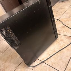 Mini wine refrigerator