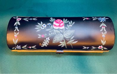 Vintage beautiful decorative hand painted black Toleware metal humpback storage box