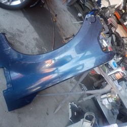 Left Fender  Ford F 250 /350,/(contact info removed) To 2018 U