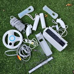 NINTENDO Wii Bundle - Please See Pictures Closely - One Wire Is Broke
