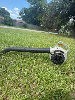 Echo PB-1000 handheld leaf blower