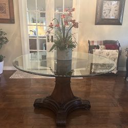 Wooden Glass Too Table