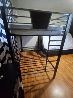 Medal twin size bunk beds