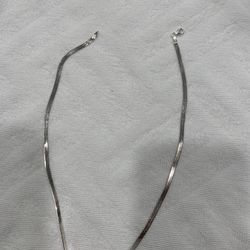 Cadenitas De Plata Y Aretes , Silver Necklace and Earrings , Accepting Best Offer