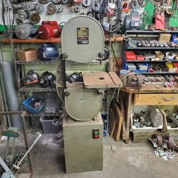 14" Import Wood Bandsaw  / 3/4 Hp Motor 