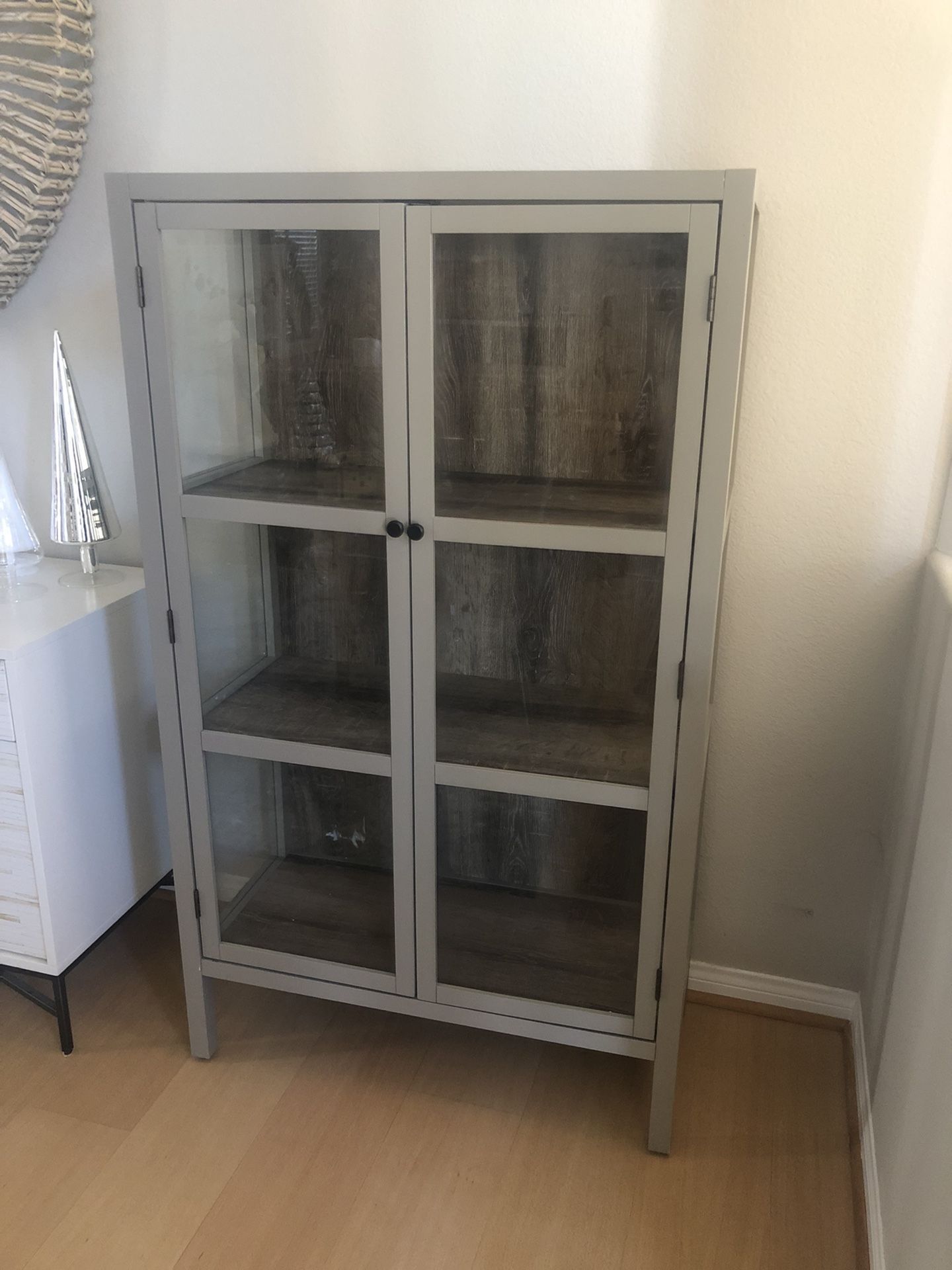 Threshold hadley library cabinet deals