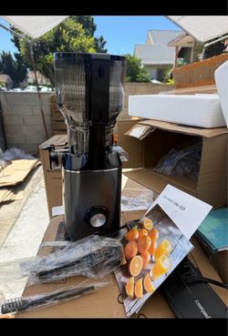 Masticating Juicer
