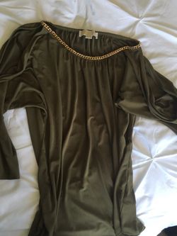Michael kors olive chained top