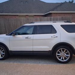 2012 Ford Explorer