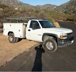 2001 Chevy 3500 dually service truck