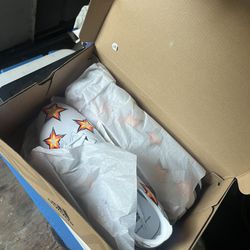 Men’s Cleats- New 