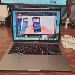 Apple MacBook Pro, Core i7, 500gb, 16gb Ram, Touchbar, Newest Mac OS, 20