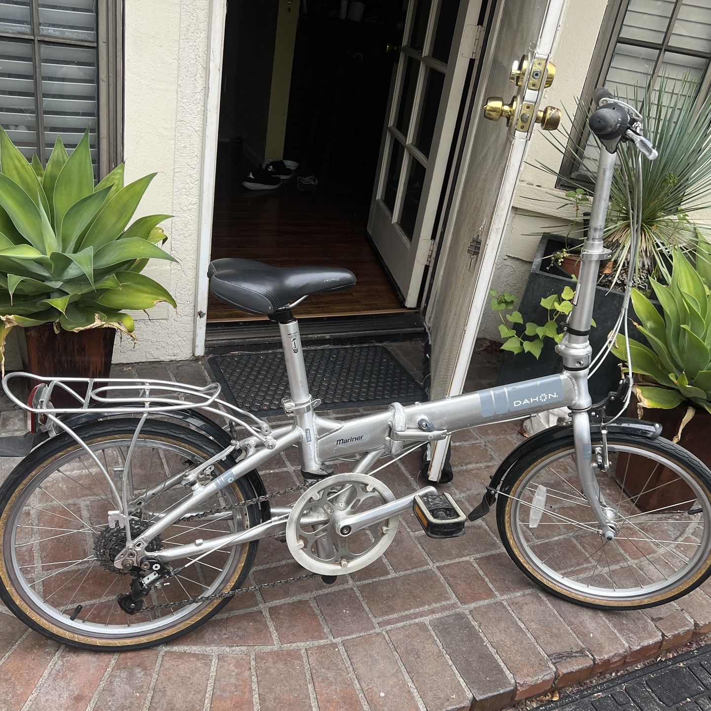 DAHON Mariner 20 Folding bike All Aluminum for Sale in Anaheim CA OfferUp