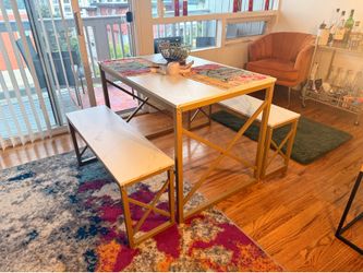 Dining room table
