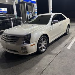05 Cadillac sts v8