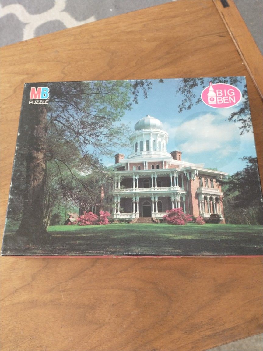 New Sealed Longwood Natchez, MS Landscape Puzzle 1000 Pieces By Milton Bradley