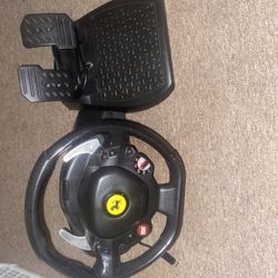 xbox gamin wheel with pedals