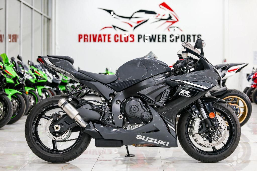2025 Suzuki Gsx-R600m5