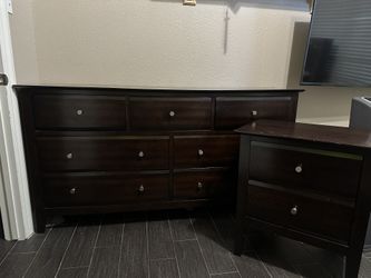 Dark Wood Dresser And Nightstand Set