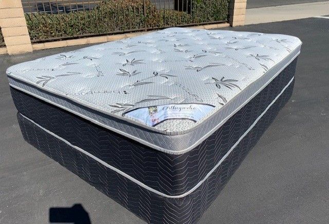 Full Orthopedic Bamboo Pillow Top Mattress!!