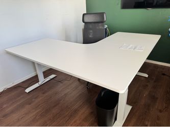 L SHAPE DESK WHITE STANDING DESK
