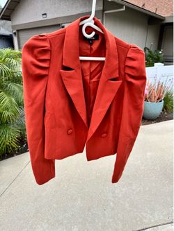 Women’s S clothing