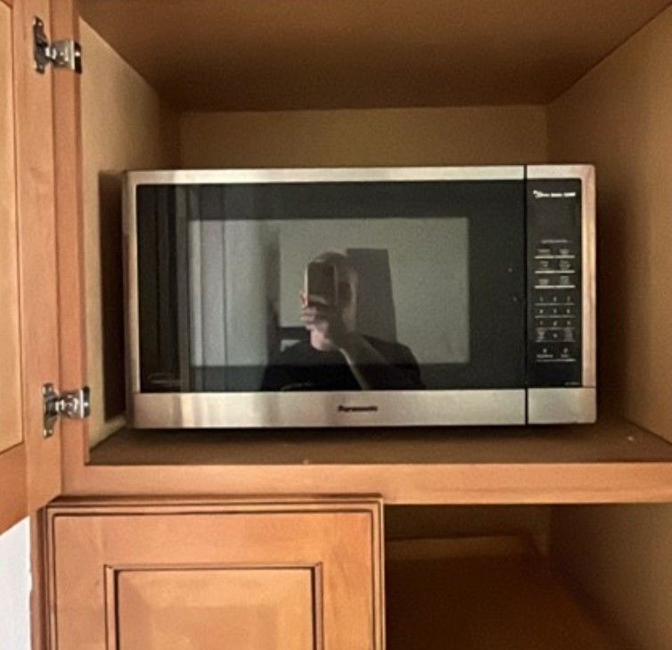 Panasonic Countetop Microwave