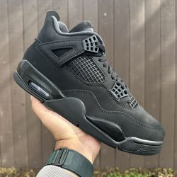 Air Jordan 4 Retro “Black Cat” Sz 9