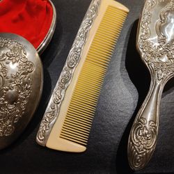 Vintage Towle Silverplate Brush And Comb Set With Trinket Jewelry Box Red Fabric Lining Japan