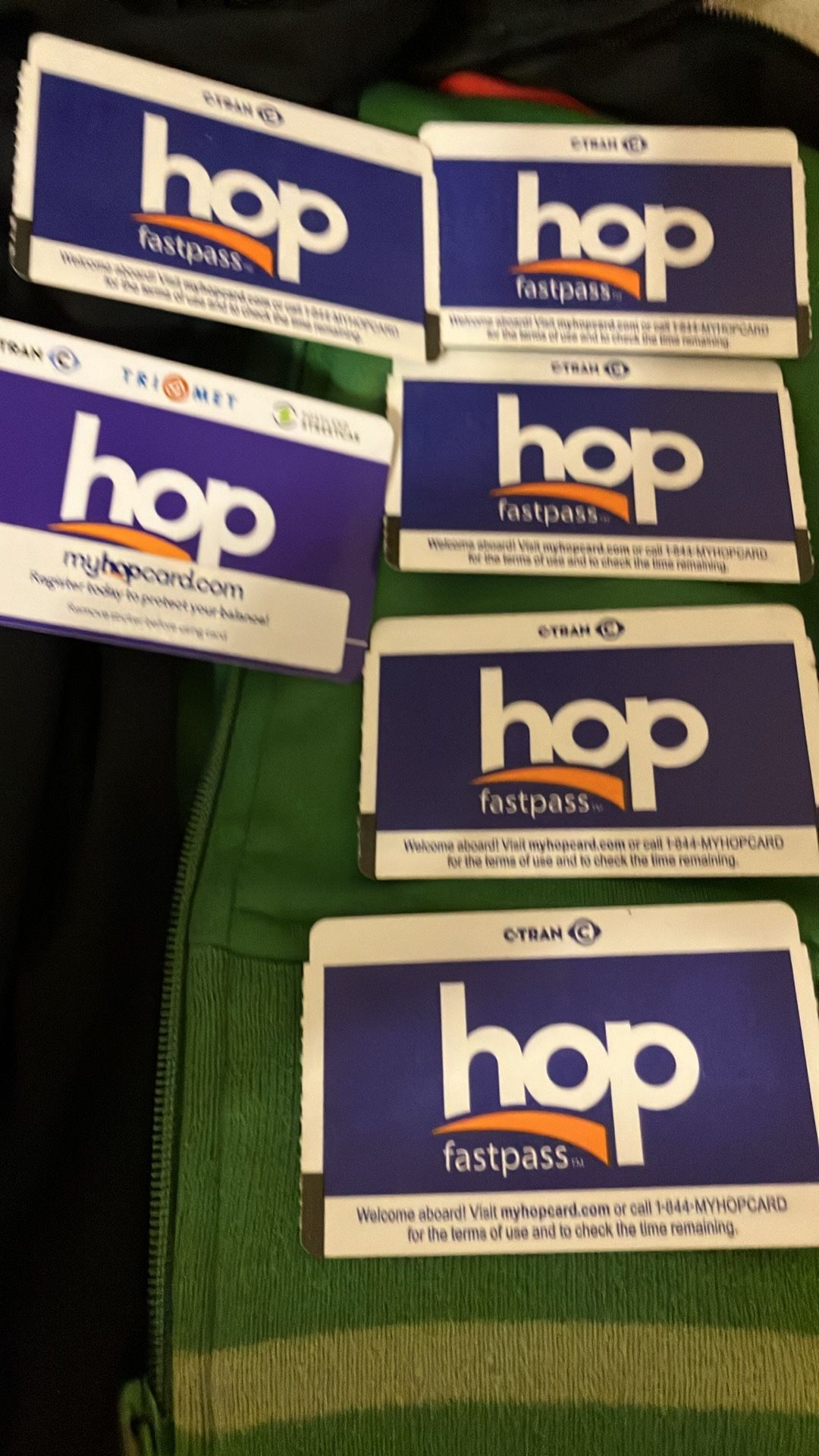 1 25$ Hop Pass 5 2.5 Hop Pass.