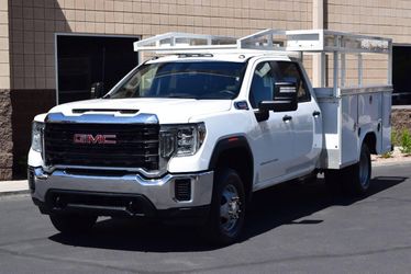 2020 GMC Sierra 3500HD Chassis