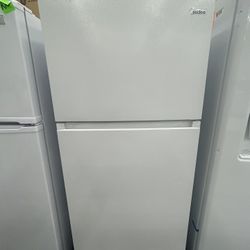 Midea 18 Cu. Ft. Top-Mount Freezer Refrigerator