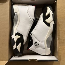 Jordan 14 Black toe