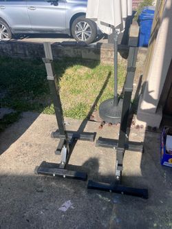 Individual squat racks