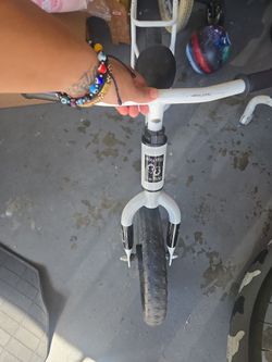 Yoba balance bike