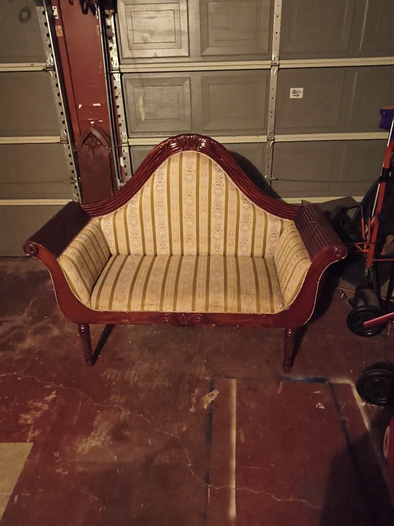 Napoleon Couch