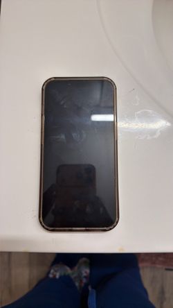 🍏 iPhone 13 256GB (Unlocked)