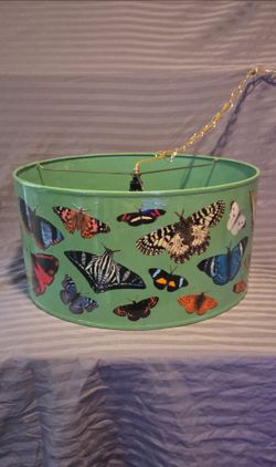 Nicely handcrafted, laminated, butterfly, swag lamp. 24" x 12", this is strong and sturdy shade. I have it priced fairly.