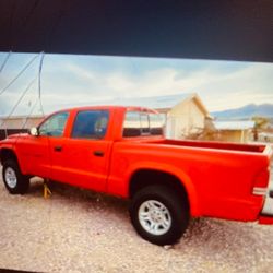 Dodge Dakota 4 X 4 Sport Quad